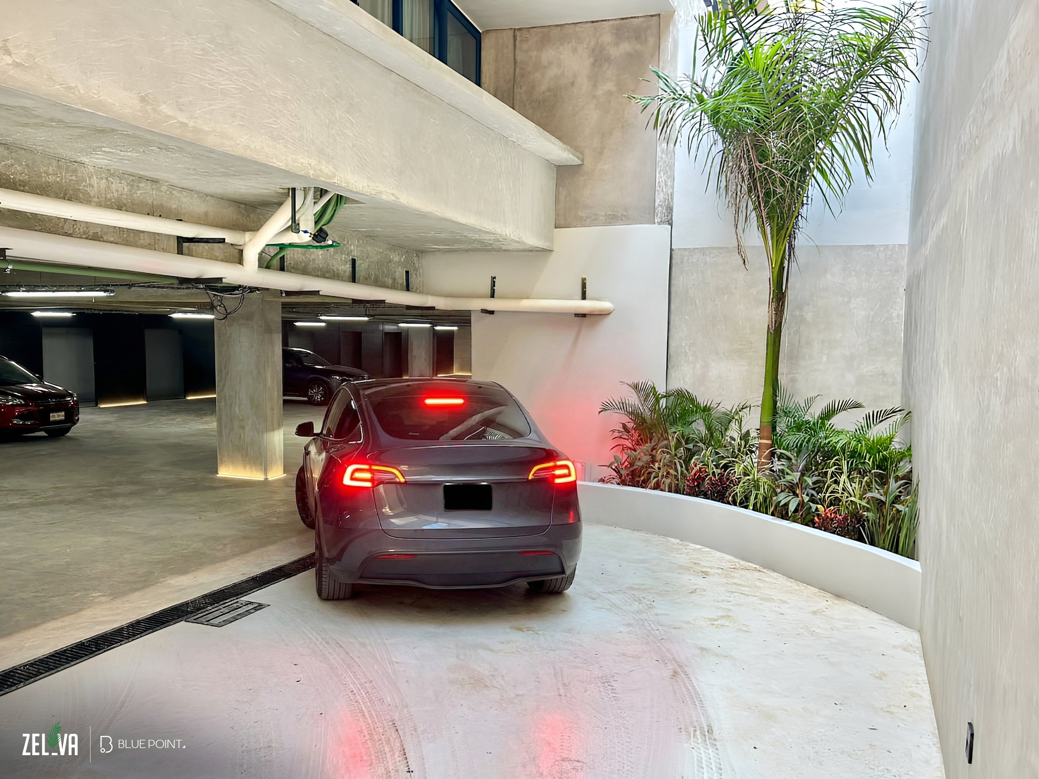 Alberca infinity con vista al Caribe